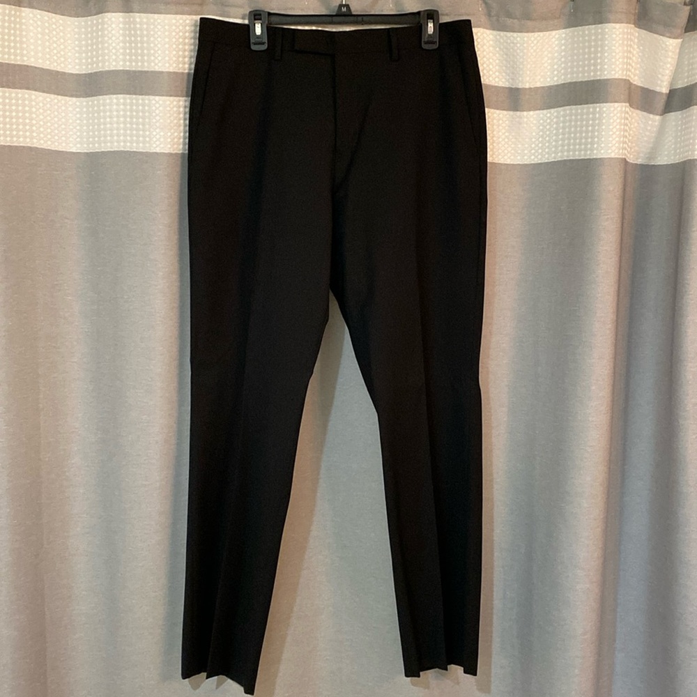 Marc Anthony Men’s Black Dress Pant 100% Wool